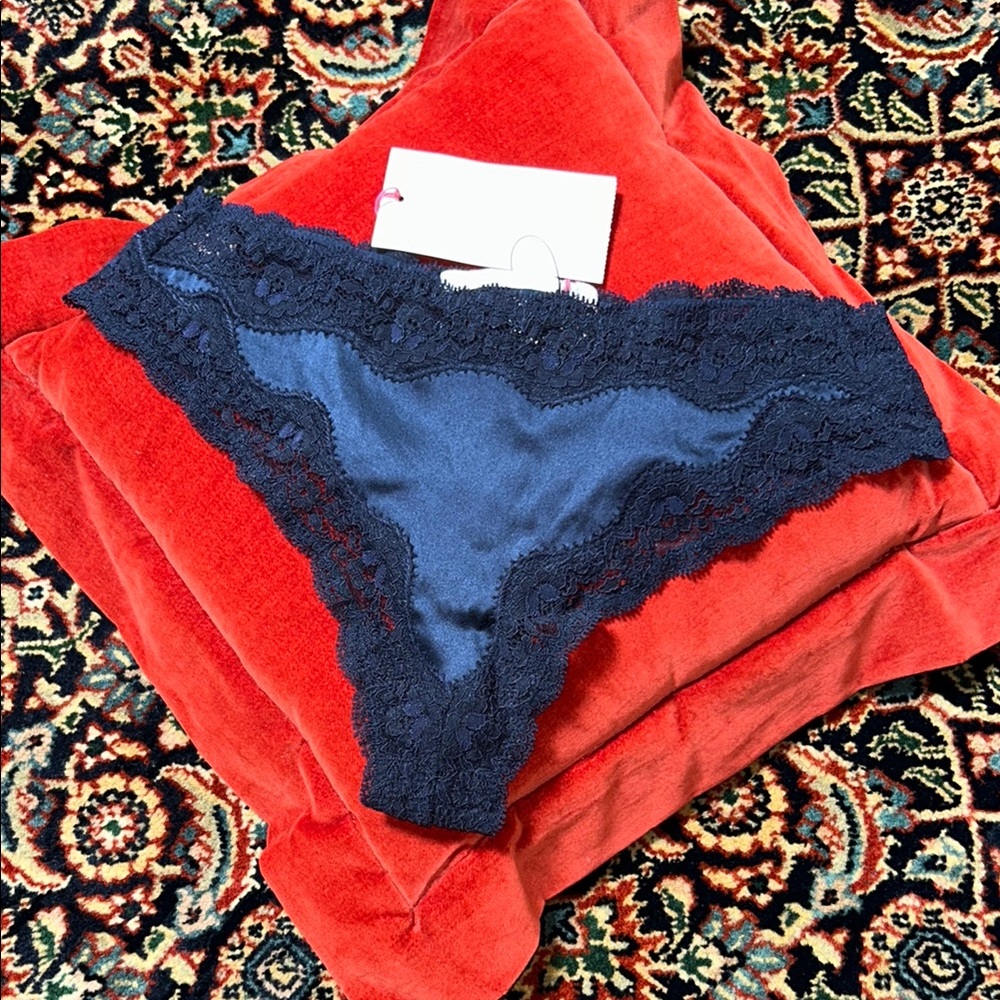 Stella McCartney NWT Navy silk and lace thong panty M